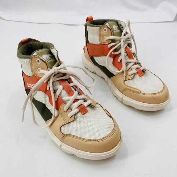 Sorel high top pink explorer shoes - Picture 2 of 9